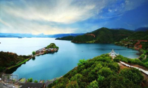 西昌瀘沽湖、瀘山邛海純玩雙汽四日游